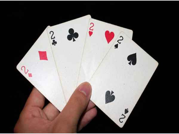 Có được đánh 2 cuối trong tiến lên miền Nam?